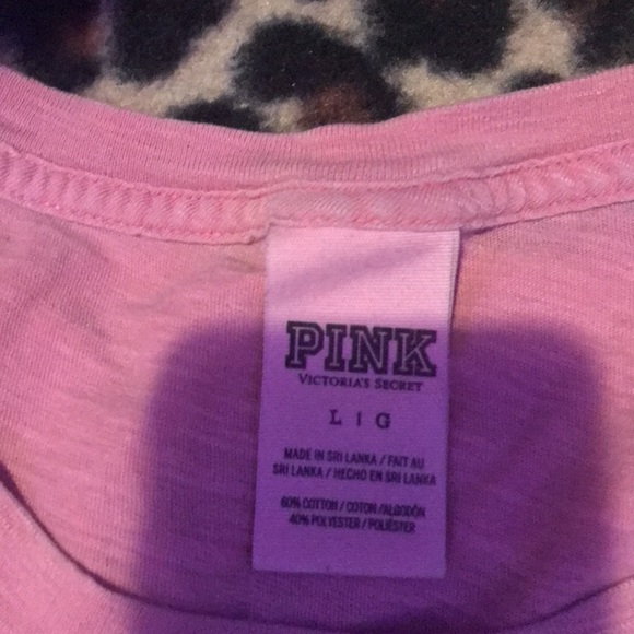2000’s style Pink tee - Picture 2 of 3